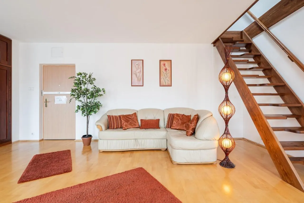 Beautiful Apartment With Ac Budapest Magyarország